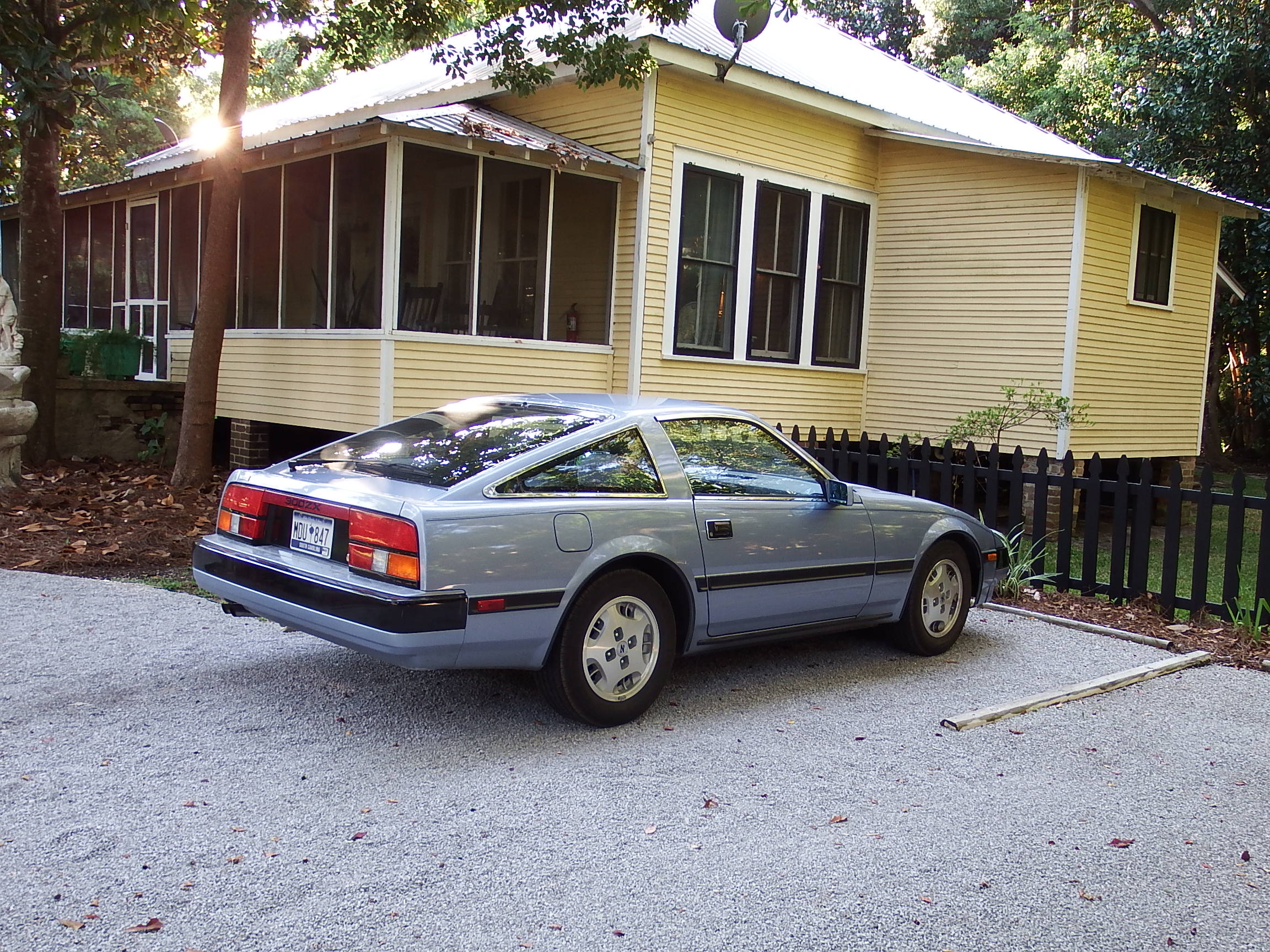 Cruisin' the Coast: A Downtown Ocean Springs Tradition Filled with